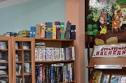 Веселые книжки уютной библиотеки школы № 56 радостно встречают маленьких читателей…